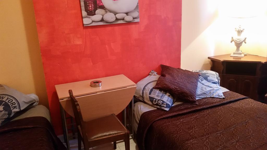 Hôtel des allées Marselha Quarto foto